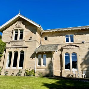 Timber Sliding Sash Windows vs Timber Casement Windows